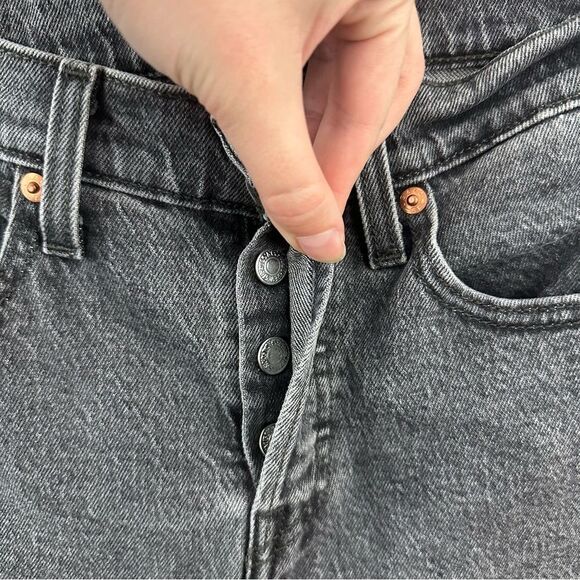 Levi's Dark Grey Wash High Rise Wedgie Denim Jeans Size 25 - Picture 6 of 16